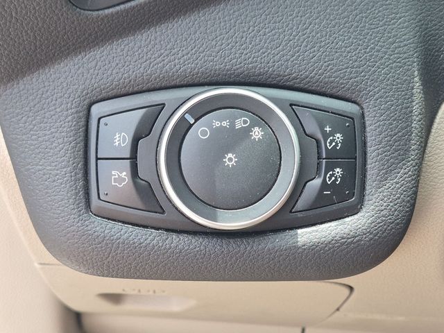Used 2016 Ford Escape SE 4D Sport Utility