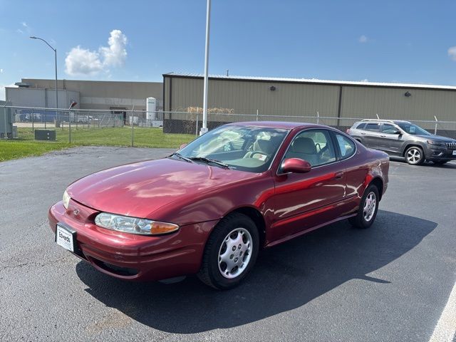 2001 Oldsmobile Alero GL photo