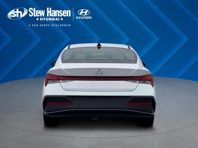 New 2026 White Hyundai SE image 6