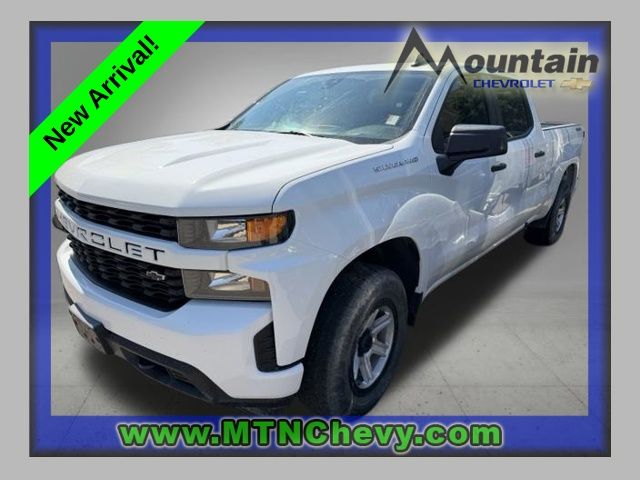  2022 Chevrolet Silverado 1500 Custom Crew Cab 4WD   