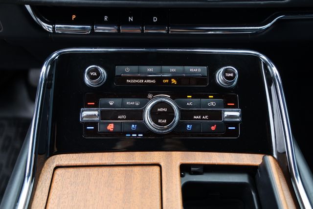 2023 Lincoln Navigator L Black Label Black at Wharton Ford