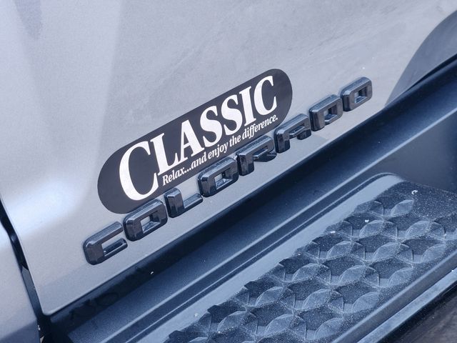 2025 Chevrolet Colorado Trail Boss Gray at Texan Dodge Chrysler Jeep Ram