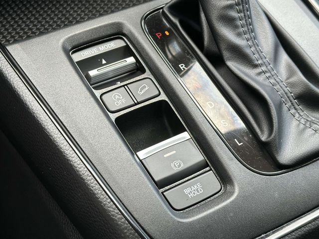Used 2025 Honda HR-V SUV