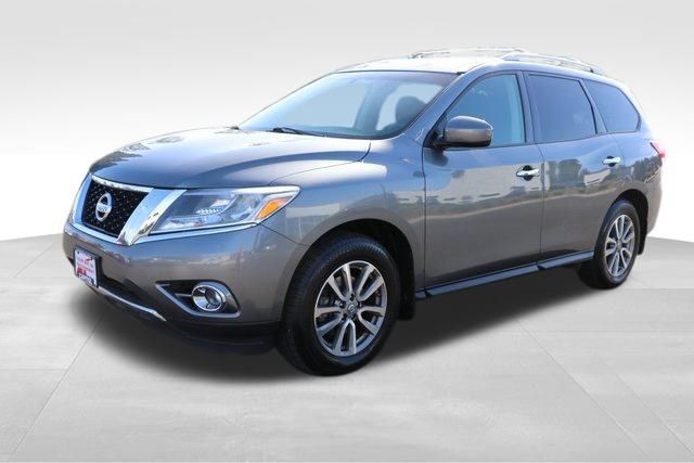 2015 Nissan Pathfinder SV 22