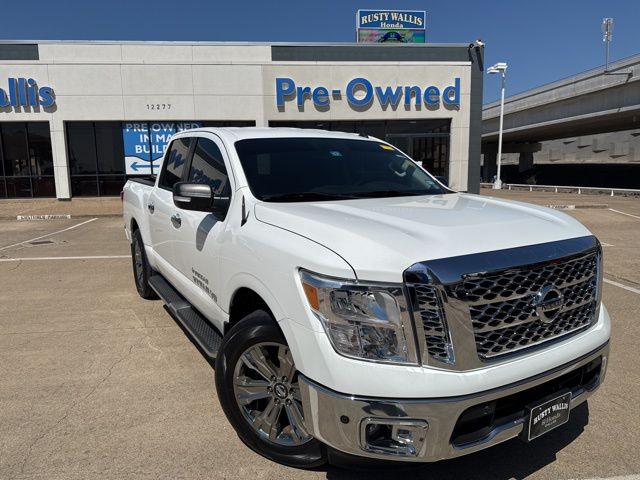 2018 Nissan Titan SV Crew Cab RWD