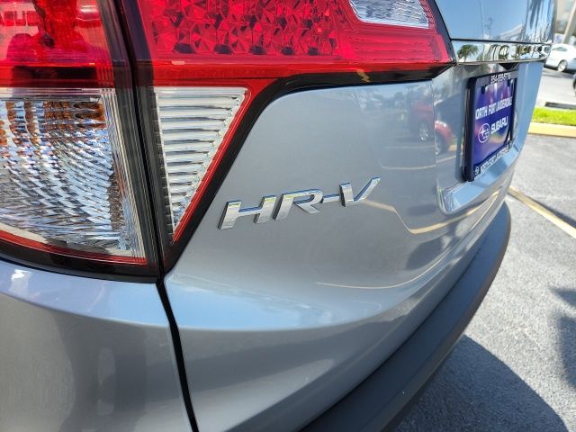 2021 Honda HR-V EX 14