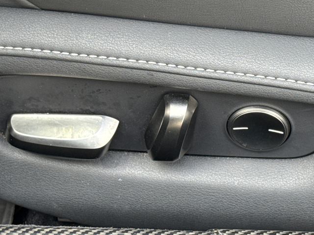 Used 2021 Silver Lexus 500 image 22