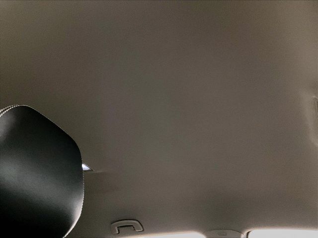 2021 Volkswagen Atlas 3.6L V6 SE w/Technology White at Subaru and VW of Moon Township