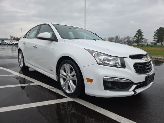 Summit White 2015 Chevrolet Cruze LTZ Sedan FWD Sedan Front-Wheel Drive 6-Speed Automatic Overdrive