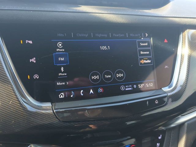 2023 Cadillac XT6 Sport photo
