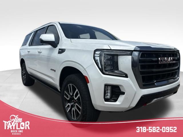 White Frost Tricoat 2024 GMC Yukon XL SUV / Crossover Four-Wheel Drive