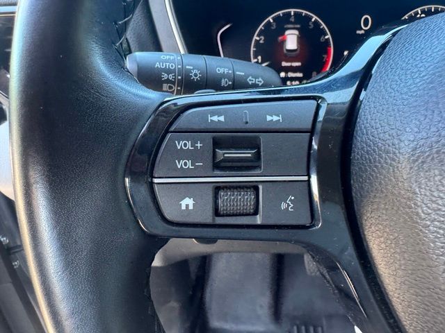 Used 2025 Silver Honda Touring image 19