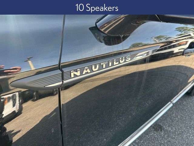 2023 Lincoln Nautilus Standard photo