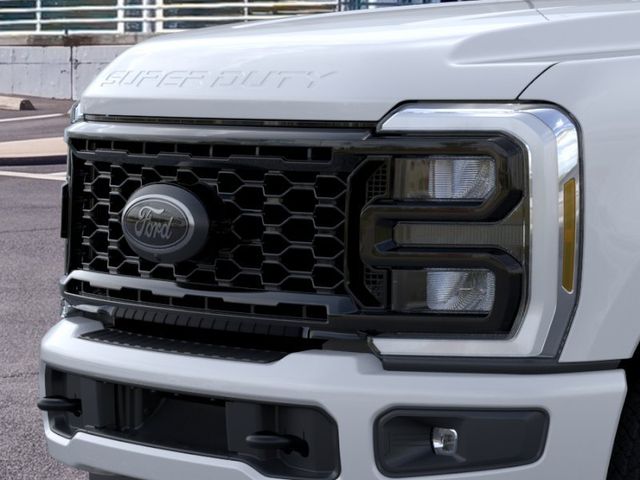 New 2026 White Ford XLT image 17