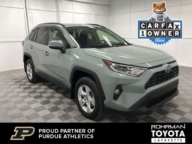 2021 Toyota RAV4 Hybrid XLE 8