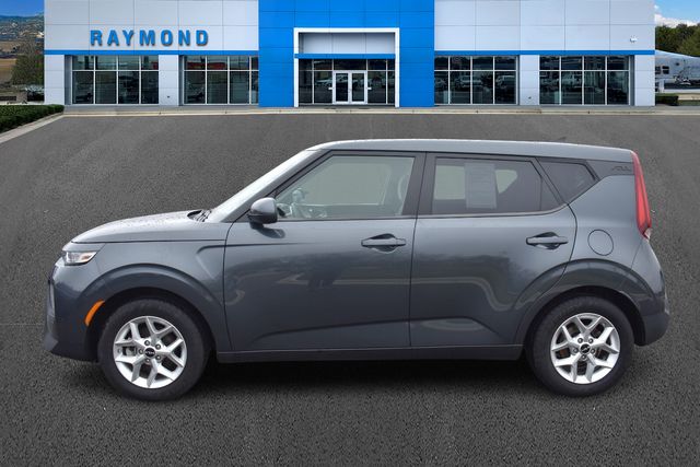 View vehicle photo 6