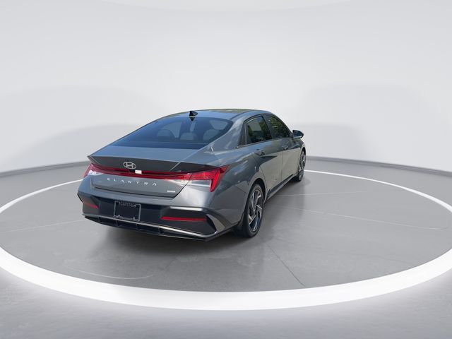 Used 2025 Gray Hyundai Limited image 8