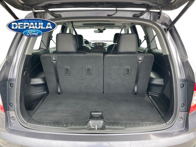 View vehicle photo 6
