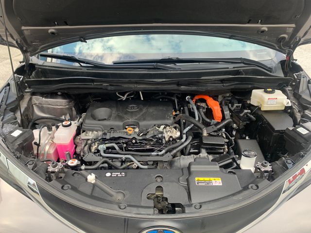 Used 2024 Toyota Sienna Van