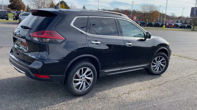 2020 Nissan Rogue SL 8