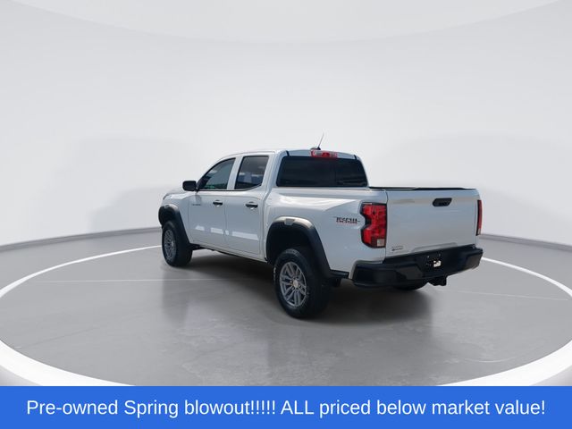 Used 2025 Summit White Chevrolet Trail Boss image 6