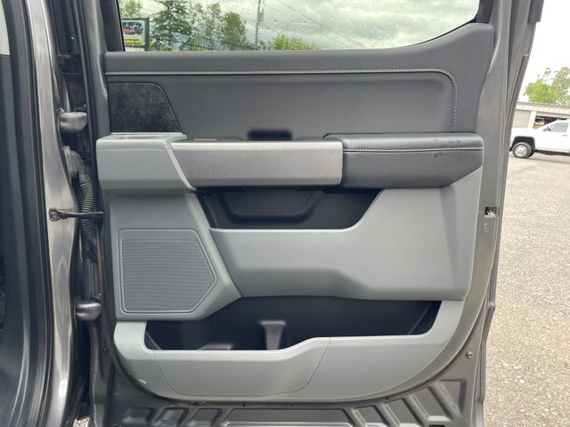 2023 Ford F-150 XLT - Gray Metallic exterior view 14