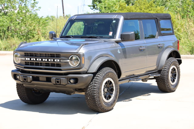 2022 Ford Bronco Black Diamond Gray at Ultimate Motorsports
