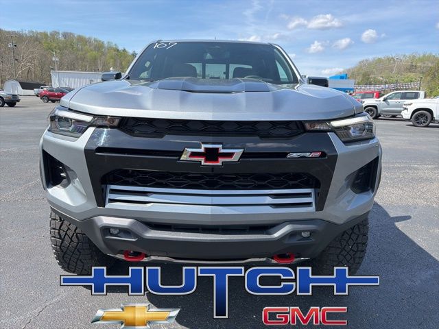 View vehicle photo 6