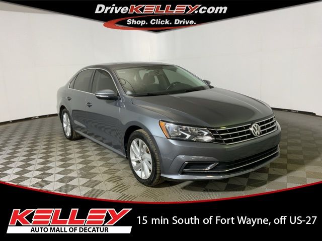 Platinum Gray Metallic 2018 Volkswagen Passat 2.0T SE FWD Sedan Front-Wheel Drive 6-Speed Automatic