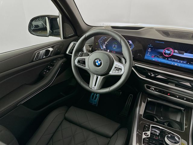 2025 BMW X5 M60i 24