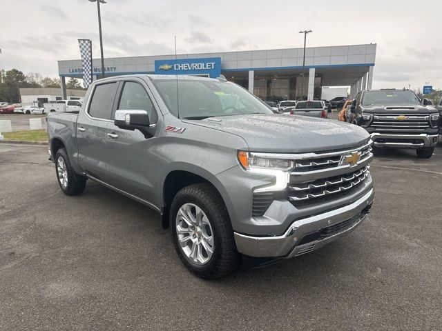 2026 Chevrolet Silverado 1500 LTZ Crew Cab 4WD