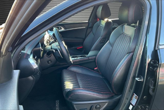 Used 2023 Genesis G70 Sedan