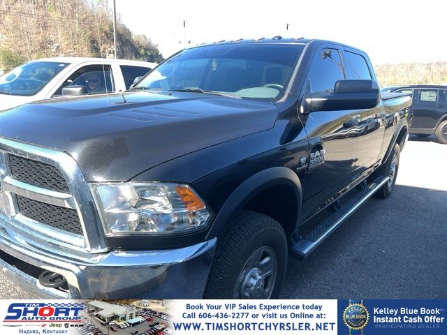Brilliant Black Crystal Pearlcoat 2017 RAM 3500 Tradesman Crew Cab 4WD Pickup Truck Four-Wheel Drive 6-Speed Automatic