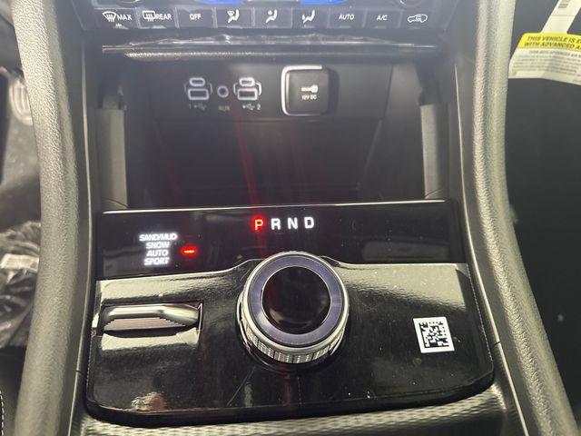 2025 Jeep Grand Cherokee Limited photo 17