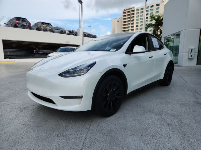 2023 Tesla Model Y Long Range 17