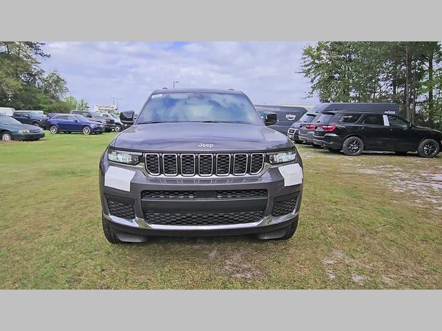 2026 Jeep Grand Cherokee L Laredo 4x2