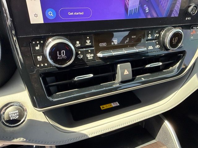 Used 2023 Toyota Highlander SUV
