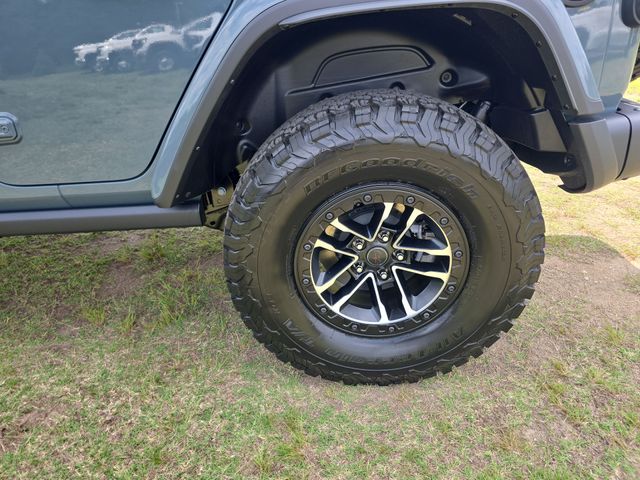 Used 2026 Gray Jeep Rubicon X image 34