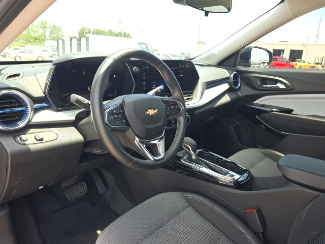 2024 Chevrolet Trax LT:B02298A