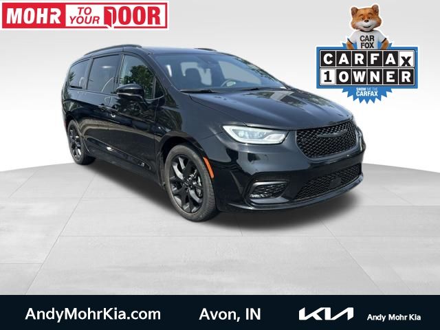 Diamond Black 2025 Chrysler Pacifica Minivan Front-Wheel Drive 9-Speed Automatic