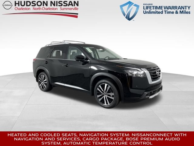 2025 Super Black Nissan Pathfinder Platinum 4X4 SUV