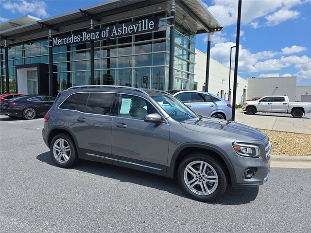 Iridium Silver Metallic 2022 Mercedes-Benz GLB SUV / Crossover All-Wheel Drive 8-Speed Automatic