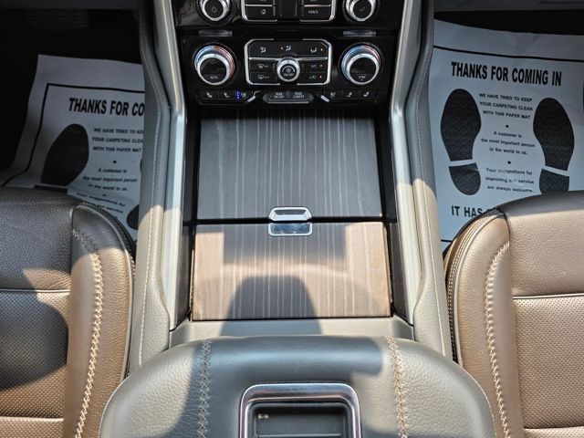 2022 GMC Yukon XL 4WD Denali