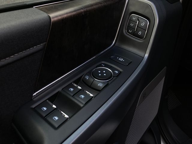 2025 Ford F-450 LARIAT
