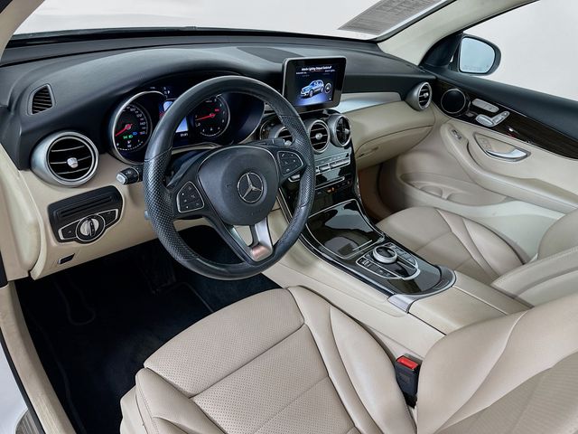 2019 Mercedes-Benz GLC GLC 300 9