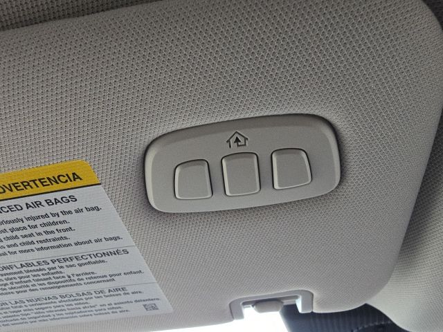 2025 Ford Explorer Active:B02481