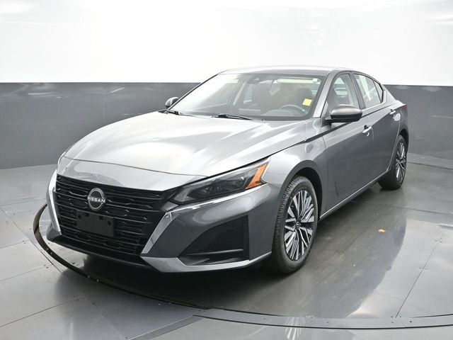 2024 Nissan Altima 2.5 SV AWD