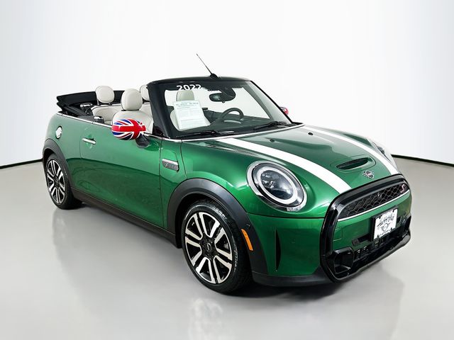 2022 MINI Cooper S Iconic 3