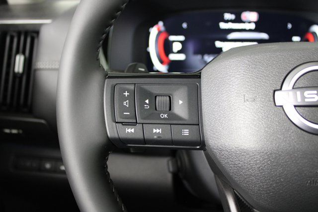 2026 Nissan Pathfinder Platinum - Photo 12