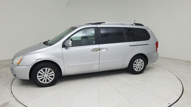 2011 Kia Sedona LX - 1